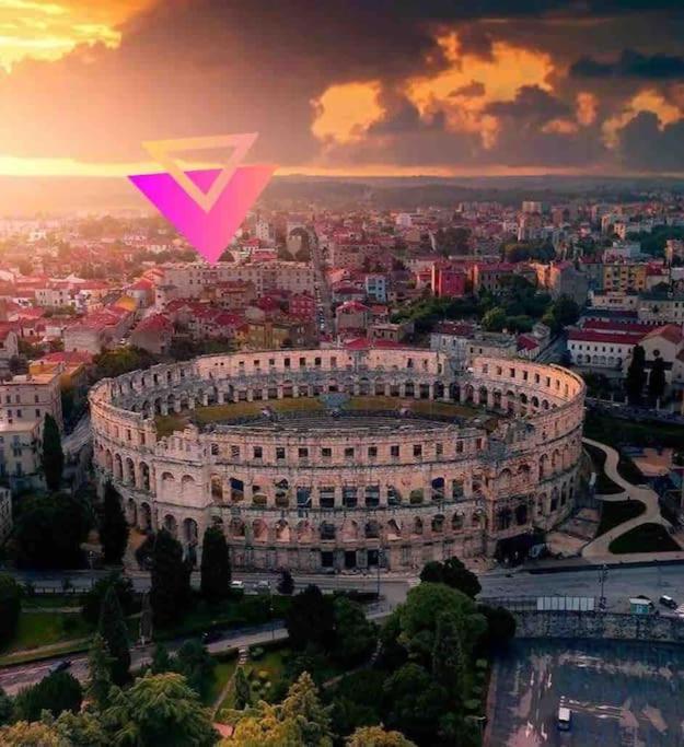 Arena Sunset, Sea Coloseum View, 2 Rooms Free Parking Пула Екстер'єр фото