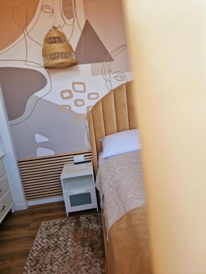 Arena Sunset, Sea Coloseum View, 2 Rooms Free Parking Пула Екстер'єр фото
